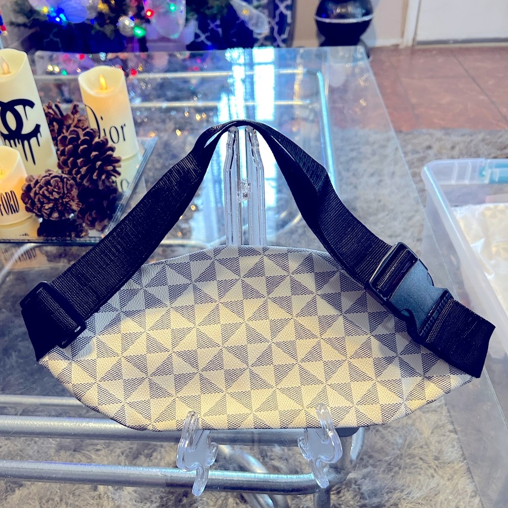 American Bee Fanny Pack